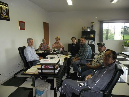  Negociação coletiva de trabalho 2014 em Santa Terezinha foi positiva, avalia comissão 